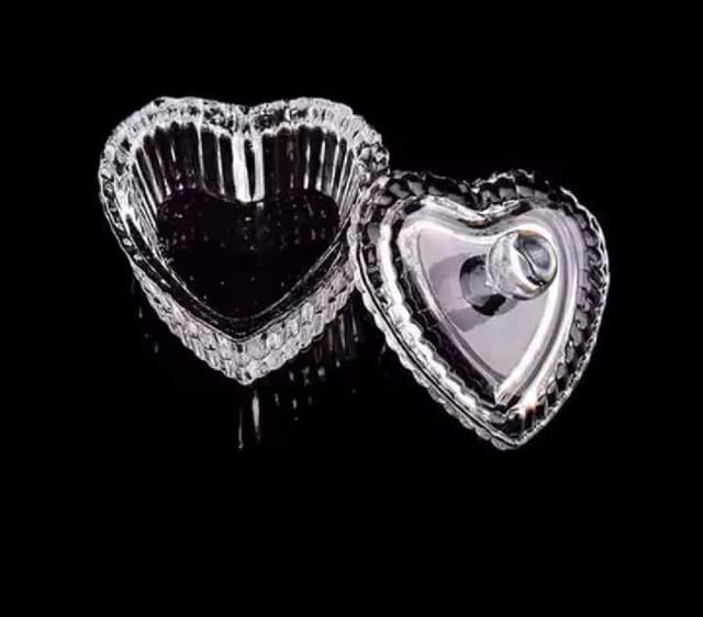 Vaso para monomero corazon